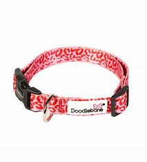 DOODLEBONE Pattern Collar, Ruby Leopard, 1-2